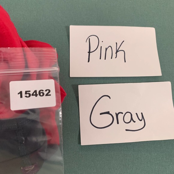 Zobha Womens Tank Top‎ Size 4 Pink Gray Shelf Bra Sleeveless Athletic V-Neck - Picture 10 of 10